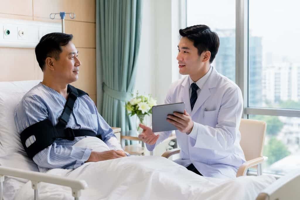 Editorial illustration: Rotator Cuff Tear in China: Planning Review Alongside Current Local Care